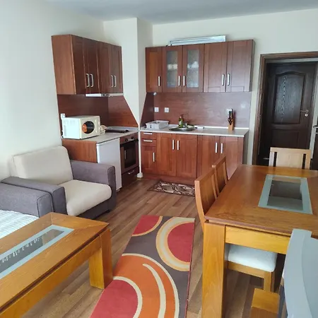 Near By Studenec-cedar Heights 1