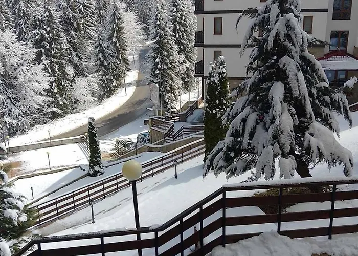 Near By Studenec-cedar Heights 1 Apartment *